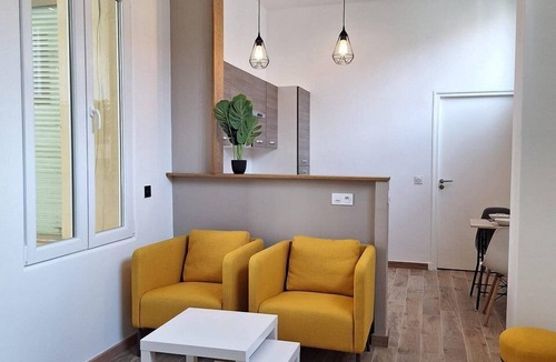Saint Maurice Apartment | Beautiful, quiet apartment