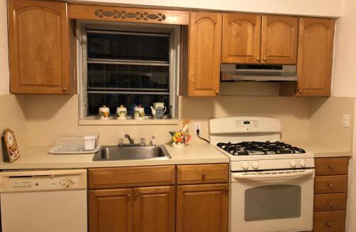 Coral Way House | Beautiful Quiet Neighborhood