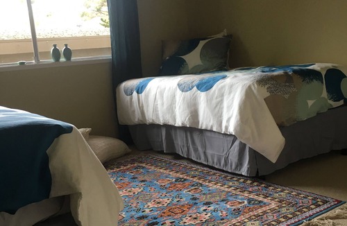 Fairfax Apartment | Beautiful quiet retreat with beautiful view