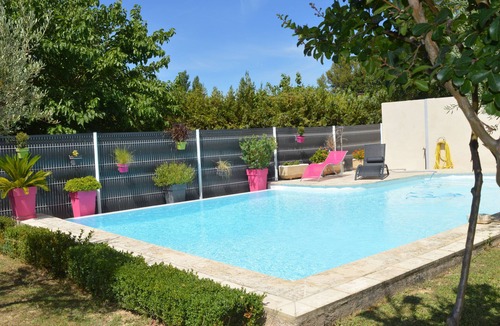 Clarensac Villa | Beautiful, quiet villa with large swimming pool,