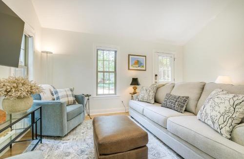 Raleigh House | Beautiful Raleigh Cottage Rental: 5 Mi to Downtown