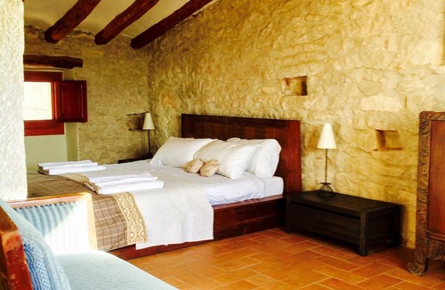 Rocallaura Other | Beautiful Recently Renovated Farmhouse with Pool