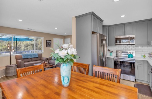 Placerville House | BEAUTIFUL RECENTLY RENOVATED PEACEFUL 3 BED HOME