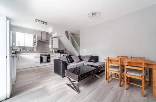 South Norwood House | Beautiful refurbished 4 Bedrooms