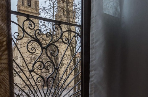 Logrono Historic Centre Apartment | Beautiful renovated apartment in central Logroño with WIFI