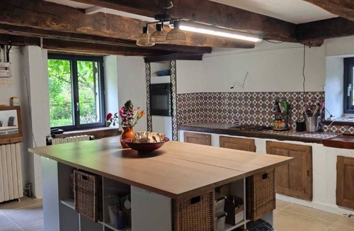 Pensol House | Beautiful renovated barn