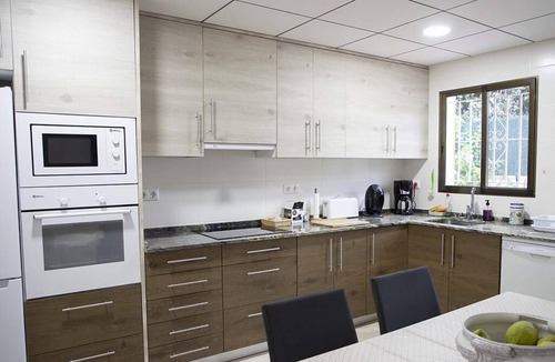 Mutxamel Villa | Beautiful renovated villa with private pool on a 1000 m² plot, very quiet.