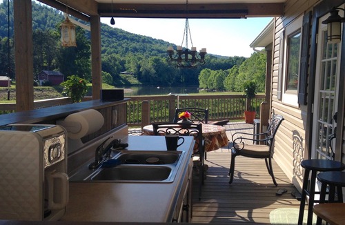 Confluence House | Beautiful rental, with a spectacular view of the confluence of three rivers.