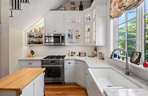 West End Villa | Beautiful Restored Historic Property