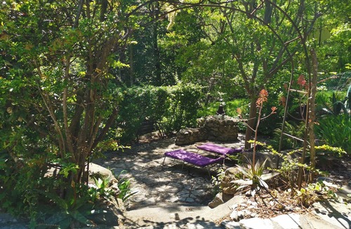 Sorede Apartment | Beautiful River-front Apartment with Natural Pool