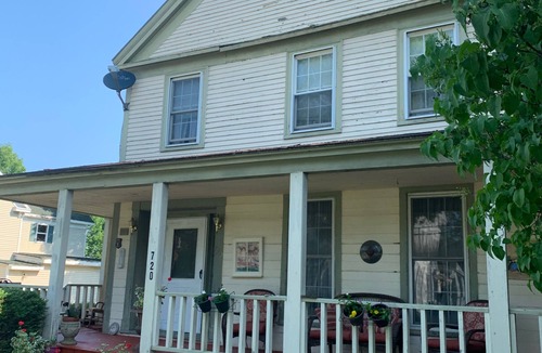 Calais House | Beautiful River view private home