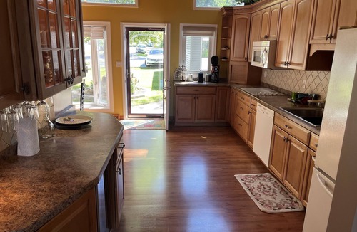 McHenry House | Beautiful Riverhaus Setting