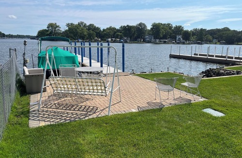 McHenry House | Beautiful Riverhaus Setting