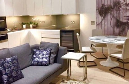 Sands End Apartment | Beautiful riverside apartment