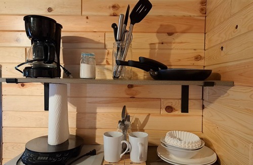 Wheeler Cabin | Beautiful Rustic Cabin for Two!