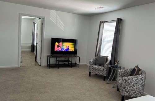 Port Wentworth House | Beautiful Savannah Home!