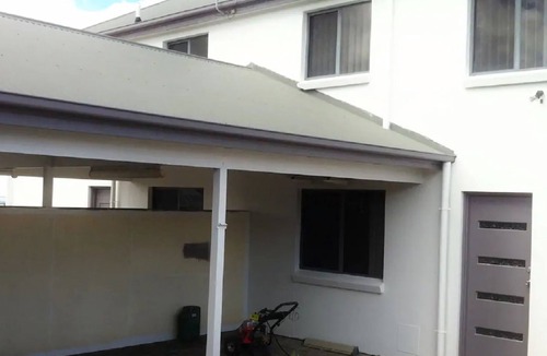 Encounter Bay House | Beautiful Sea Views.