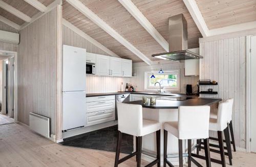 Egsmark Strand House | Beautiful Sea-View Holiday Home Near Ebeltoft Perfect For A Relaxing Stay By The Danish Coast