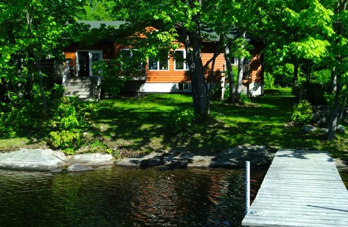 Whitestone Cottage | Beautiful Secluded Cottage Property