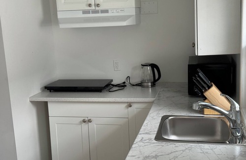 Sudbury Apartment | Beautiful self-contained bedroom