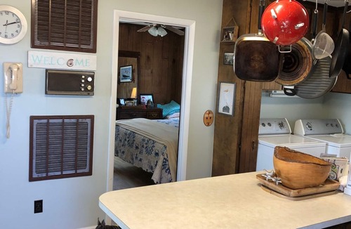 Ocean Isle Beach House | Beautiful setting on the Intracoastal Waterway! Sleeps 6