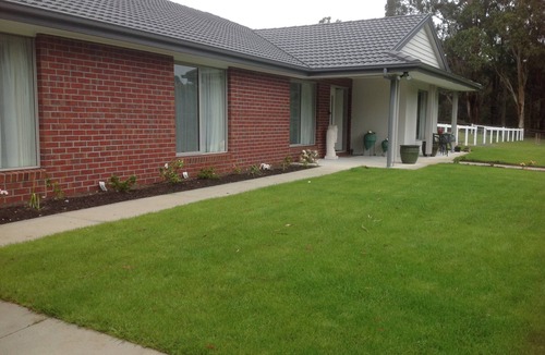 Mirboo North House | Beautiful setting in bushland