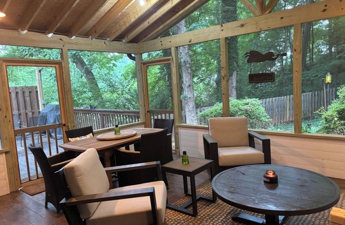 North Decatur House | Beautiful setting overlooking park. Relaxing home with 2 bedrooms 1.5 bathrooms.