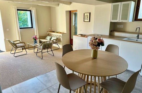 Seguret House | Beautiful sheepfold in a natural setting