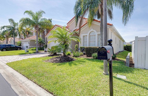 Tuscan Hills House | Beautiful Single Floor Private 5 BR, 4 BA Villa, 15-20 mins from Disney.