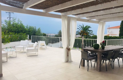 Denia Villa | Beautiful single-storey villa with sea and Montgo views, 4 bedrooms and private pool