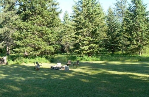 St. Regis Cabin | Beautiful Sloway Cabin by the Clark Fork River