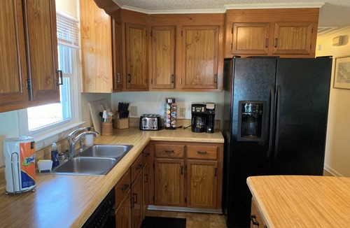 Currituck County House | Beautiful Soundfront Home with Currituck Lighthouse View