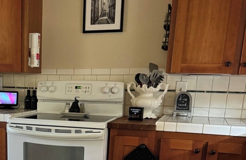 Medford House | Beautiful Southern Charm awaits your visit!