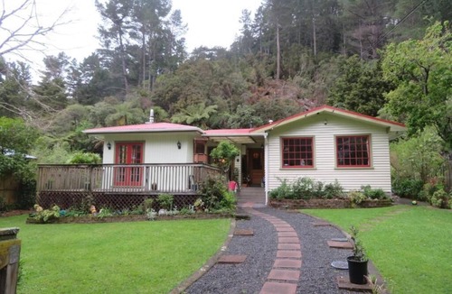 Pinehaven House | Beautiful spacious home on large private section