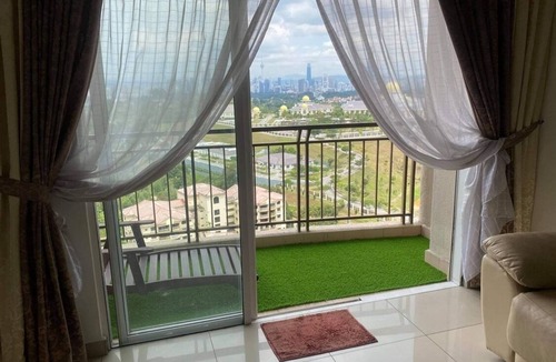 Sri Hartamas Condo | Beautiful spacious 3 bedroom!