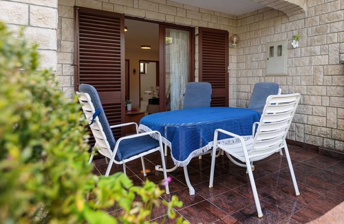 Spadici Apartment | Beautiful spacious apartment (No. 5) with 2 bedrooms 300m from the beach