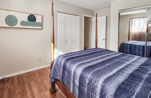 Clearview Township House | Beautiful spacious home in nice Collingwood