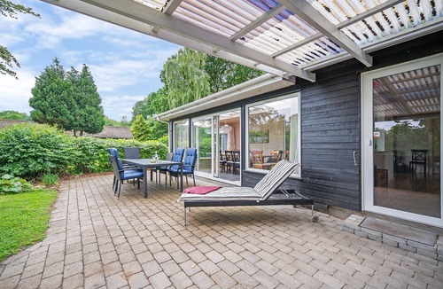 Odder House | Beautiful, spacious cottage near the charming Hou.