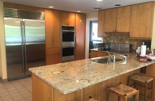Needham House | Beautiful, spacious family-perfect 5-bdrm home w AC -train to Boston, World Cup