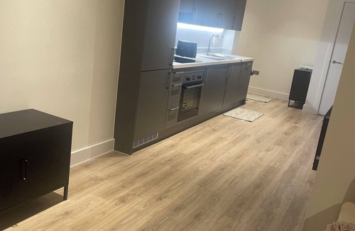 Birmingham City Centre Apartment | Beautiful spacious boulevard plaza