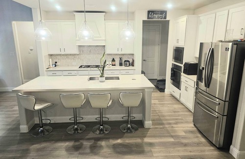Northlake House | Beautiful Spacious Home for your special moments