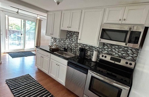 Stamford House | Beautiful & Spacious Home