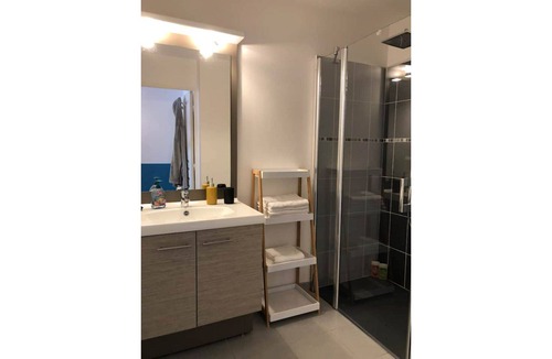 Gap Apartment | Beautiful spacious T2, terrace, secure parking, elevator Gap