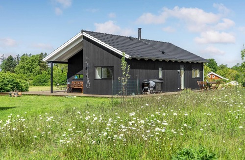 Havnsø House | Beautiful, spacious vacation cottage in the north of Zealand.