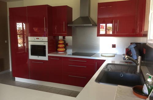 Frontignan Villa | Beautiful spacious villa well equipped, swimming pool, aquatic basin. 🐠🐢
