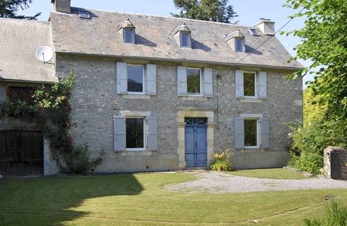 Clarac House | Beautiful stone Pyrenean house
