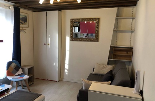 13th Arrondissement Apartment | Beautiful studio, 1 or 2 people