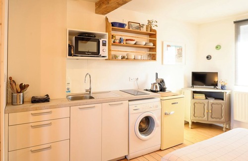 Eckbolsheim Apartment | Beautiful Studio 10min from Strasbourg