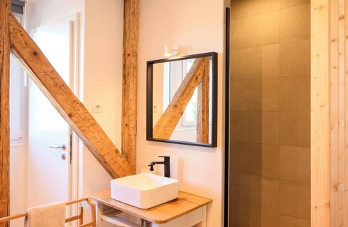 Eckbolsheim Apartment | Beautiful Studio 10min from Strasbourg