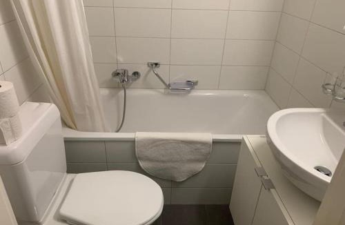 Lausanne Apartment | Beautiful studio 2 minutes from the train station